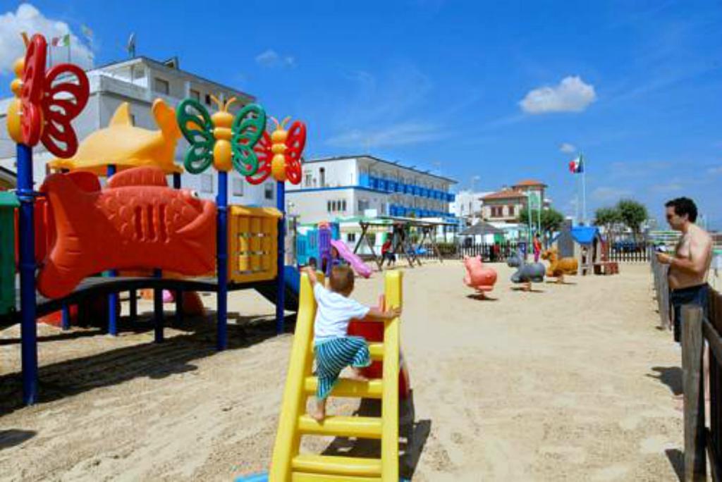 Albergo Aquila Rimini Esterno foto