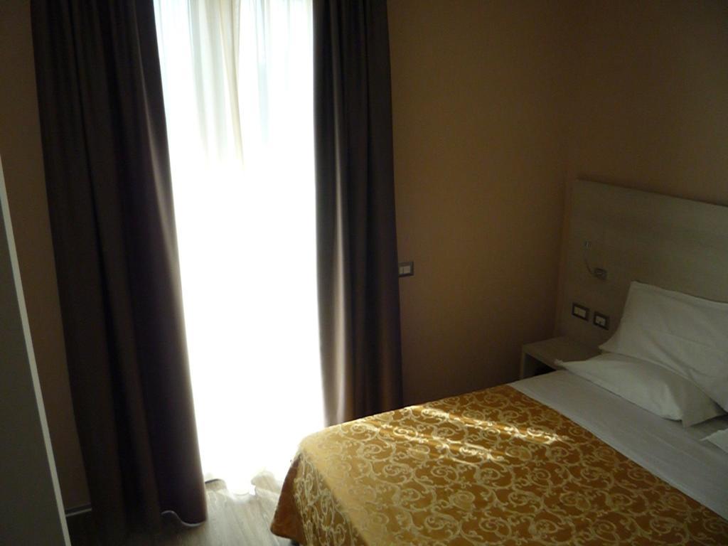 Albergo Aquila Rimini Esterno foto