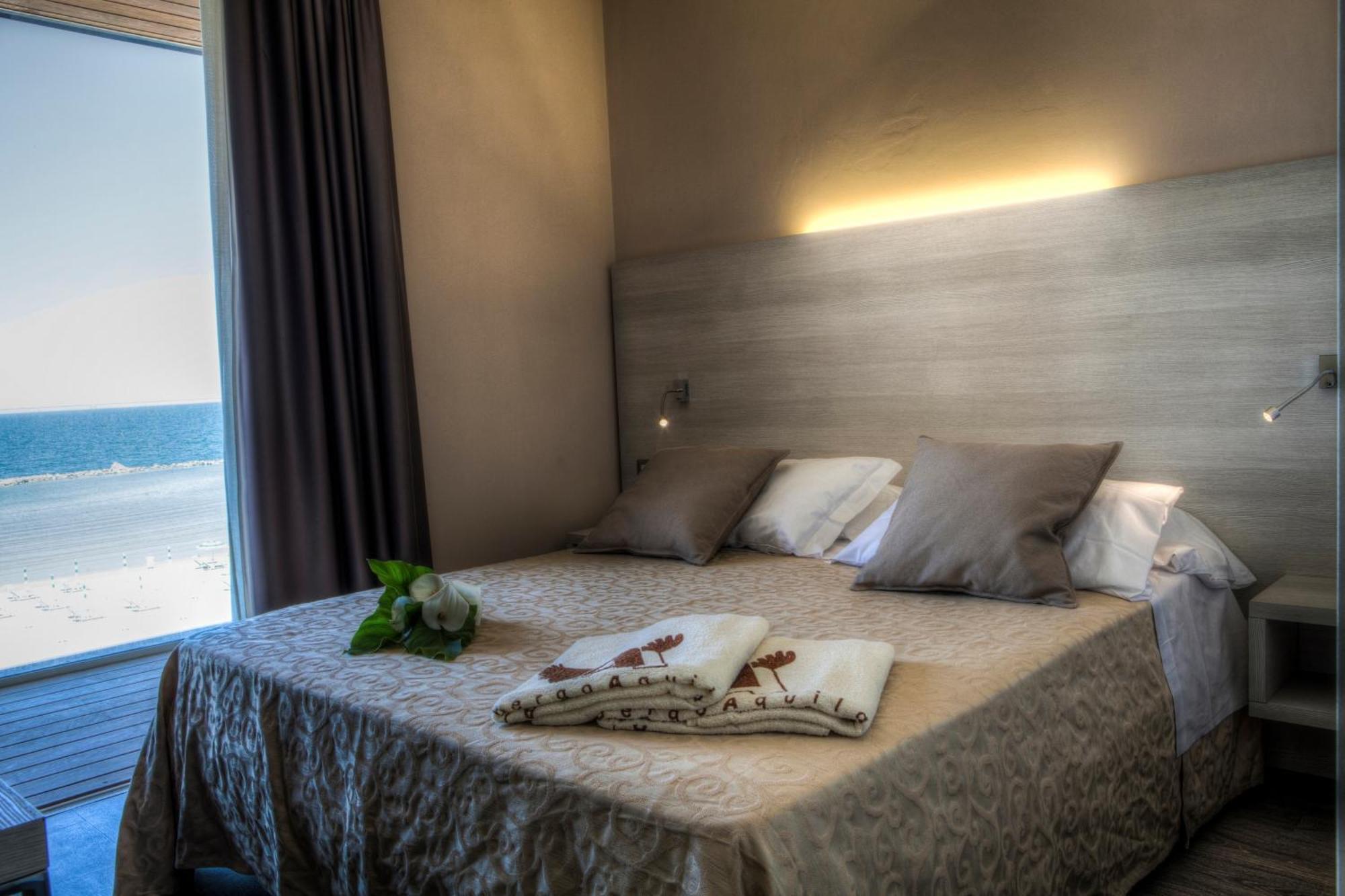 Albergo Aquila Rimini Esterno foto